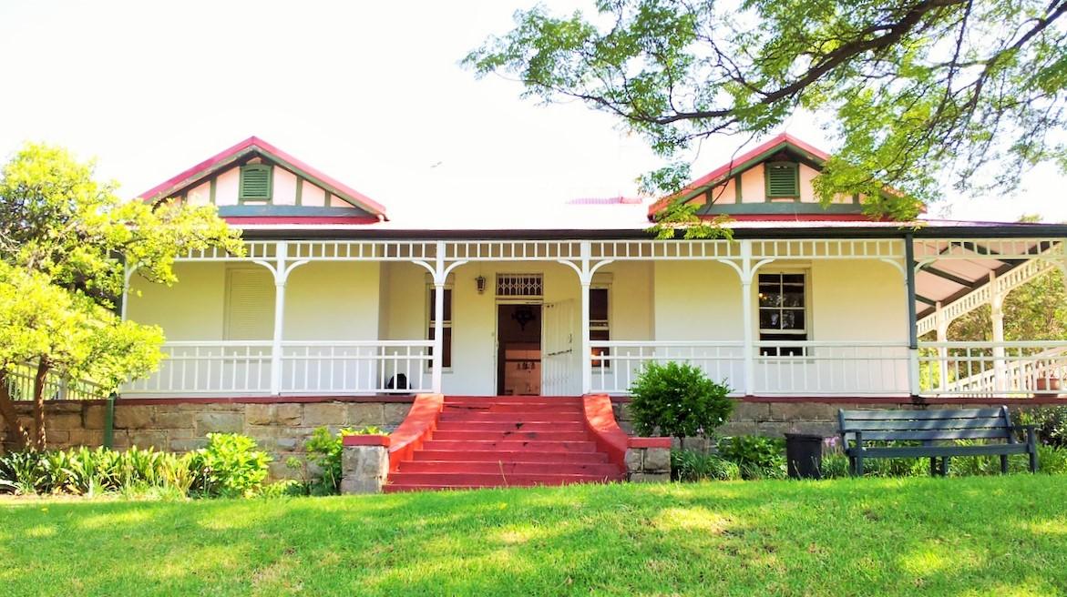 Douglasdale Farmhouse, Douglasdale 195/IQ The Heritage Register